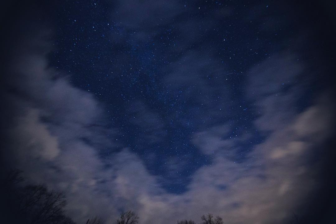 ‘Twas extremely cloudy+windy last night but I managed to snap this during a rare opening in the sky #nightimephotography #amateurastronomersassociation #fieldtrip